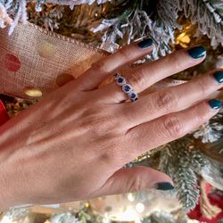 Beautiful Ring - Size 5