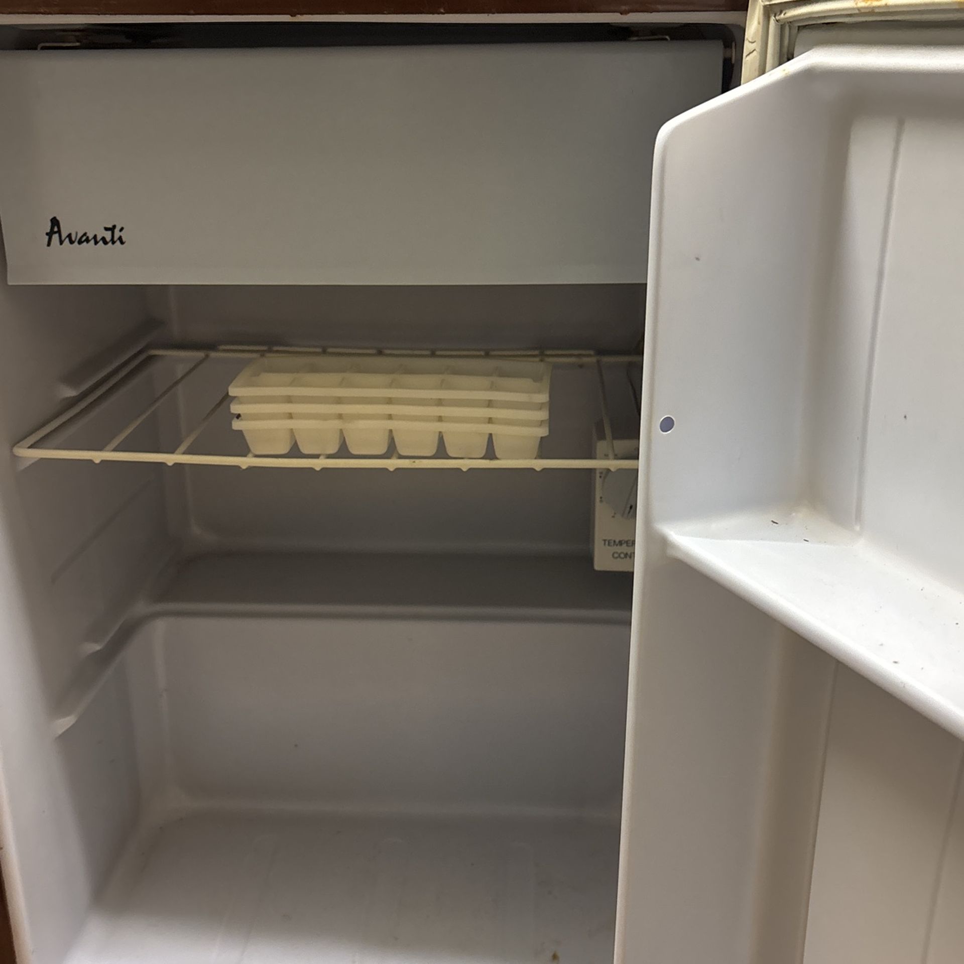 Mini Fridge For Sale