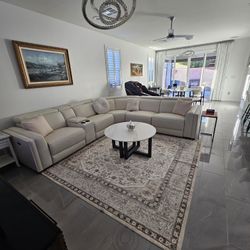 Sectional Reclining Sofa 