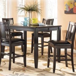 Beautiful Extendable Counter Height Dining Room Set With 4 Cushioned Chairs