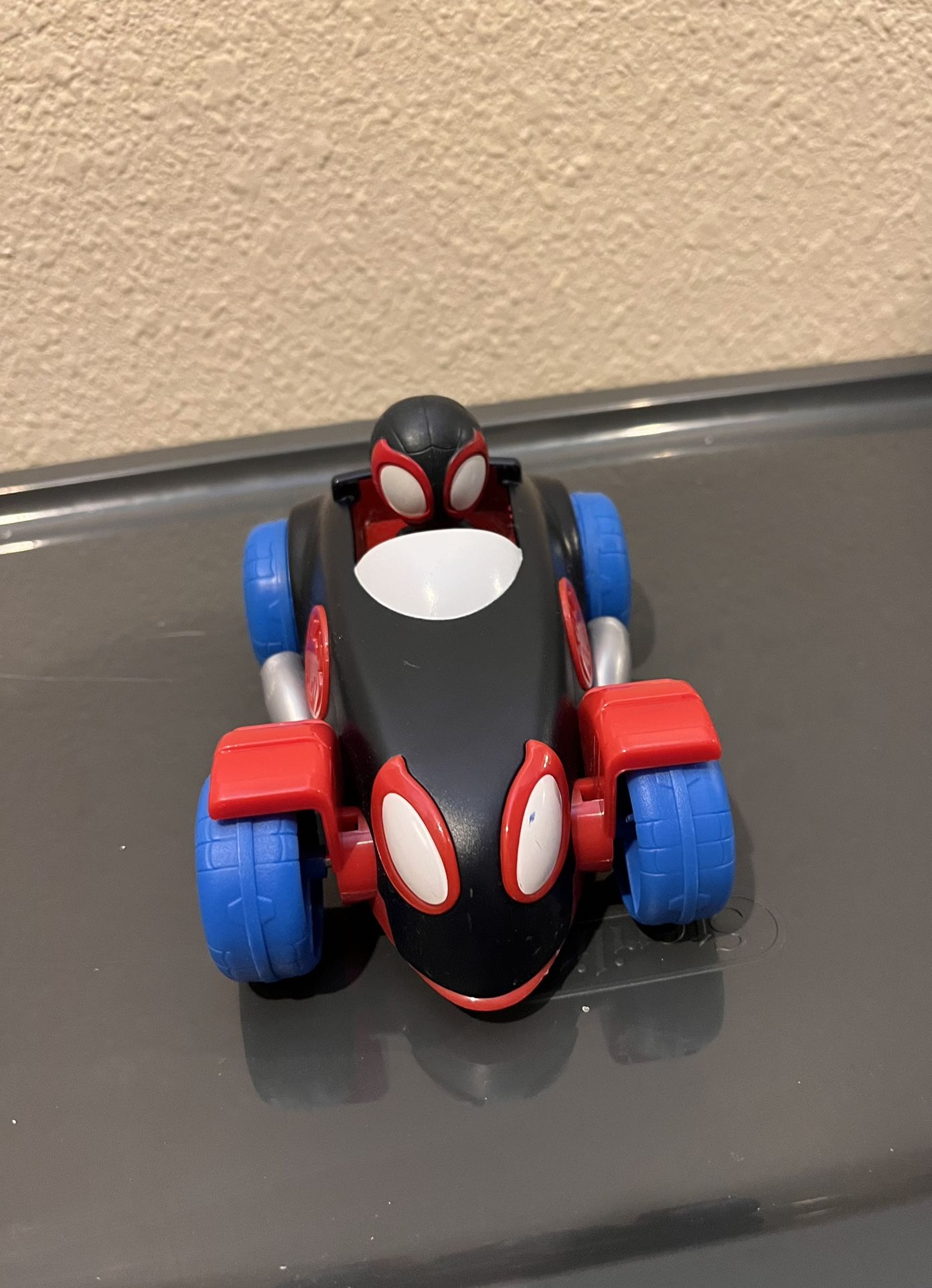 Marvel Spidey And His Amazing Friends Morales- Pull Back Pull Up Cars