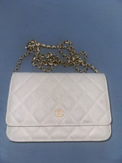 Chanel White Quilted Leather Chain Wallet Shoulder Bag