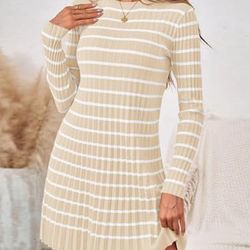 NEW DRESS SIZE MEDIUM 