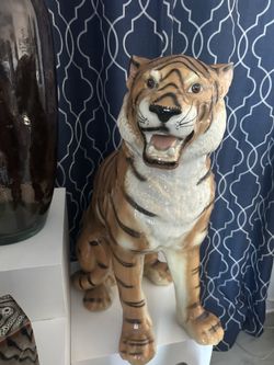 Porcelain Tiger Statue.