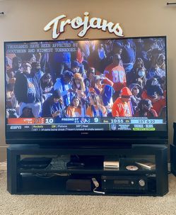 Mitsubishi WD-73C12 73” Rear Projection TV