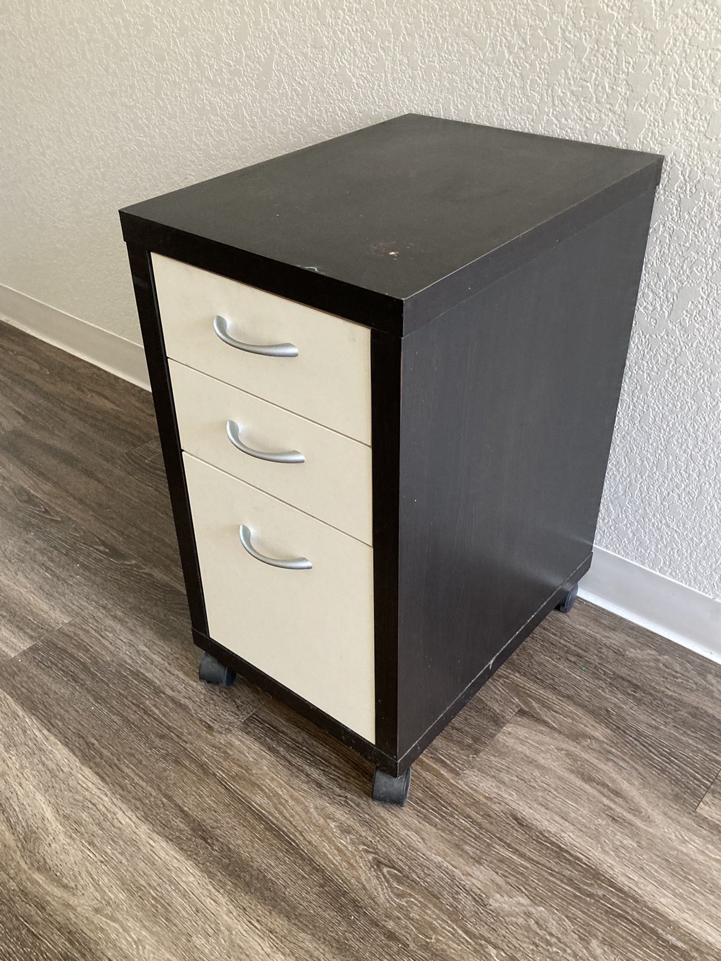 Nice Rolling Black White 2 Drawer Filing Cabinet With Hanging Files And Labels That Insert