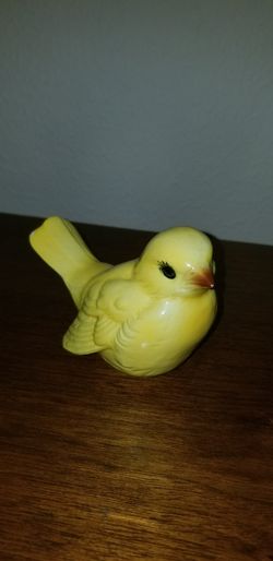 Vintage Goebel Yellow Bird Canary