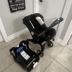 Car SEAT And Stroller 