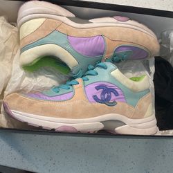 Chanel Sneakers 