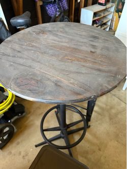 Bar stools ,  table