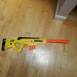Used Fortnite Nerf Sniper Rifle (kid friendly)