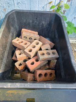 Free bricks