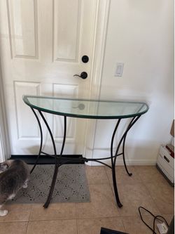 Beautiful Brushed Bronze Tempered Glass Entryway / Hallway Table