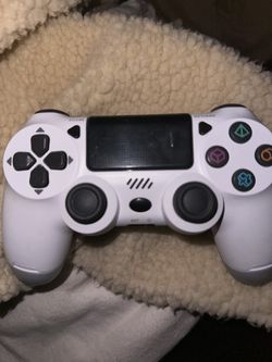 PS4 Controller