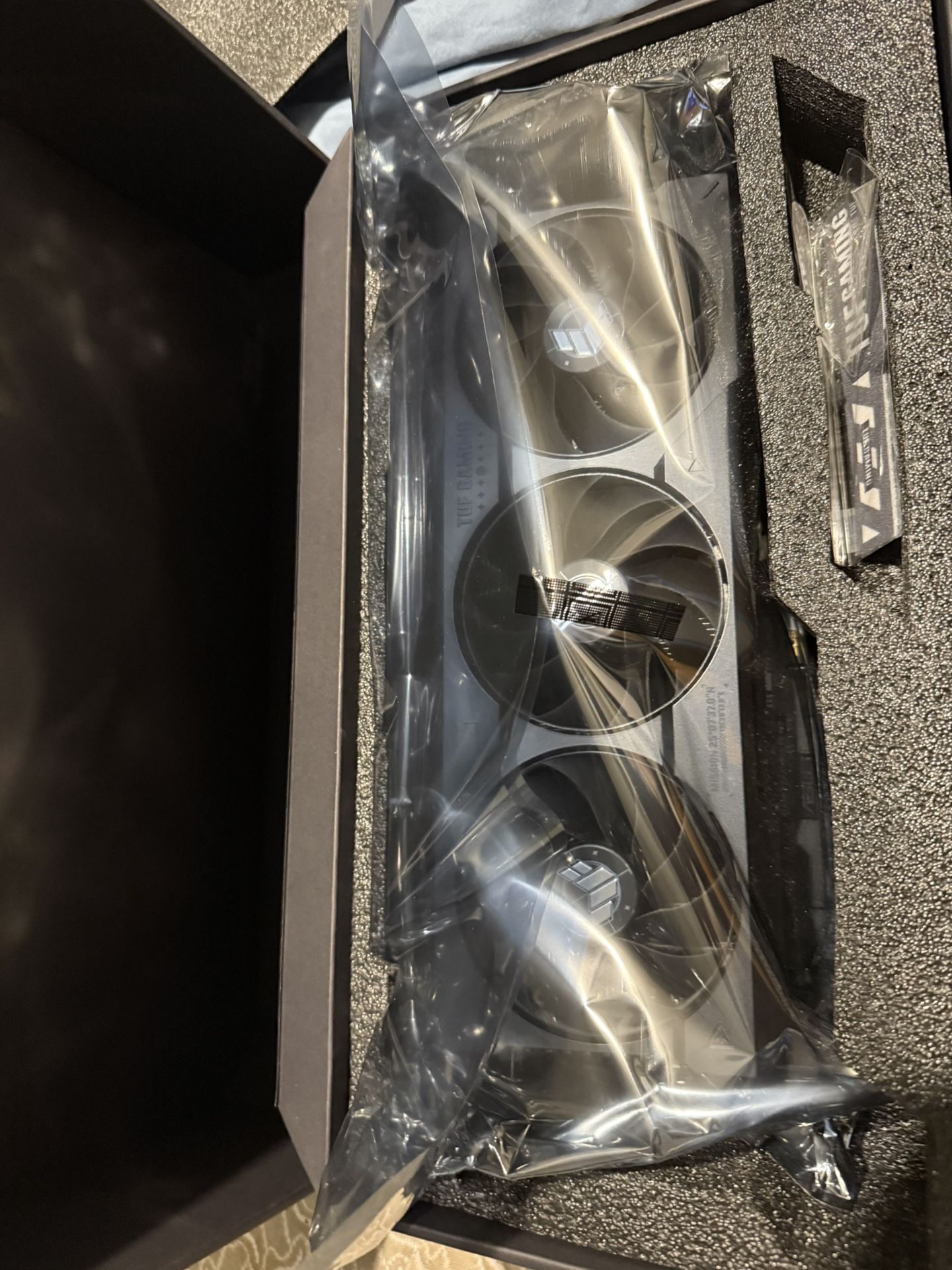 ASUS tuf OC 4070 Ti
