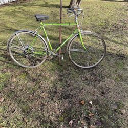 Vintage AMF Cruiser Bike Needs Some Work