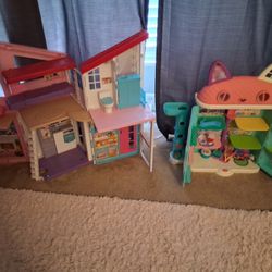 Barbie House And Gabbys Doll House 