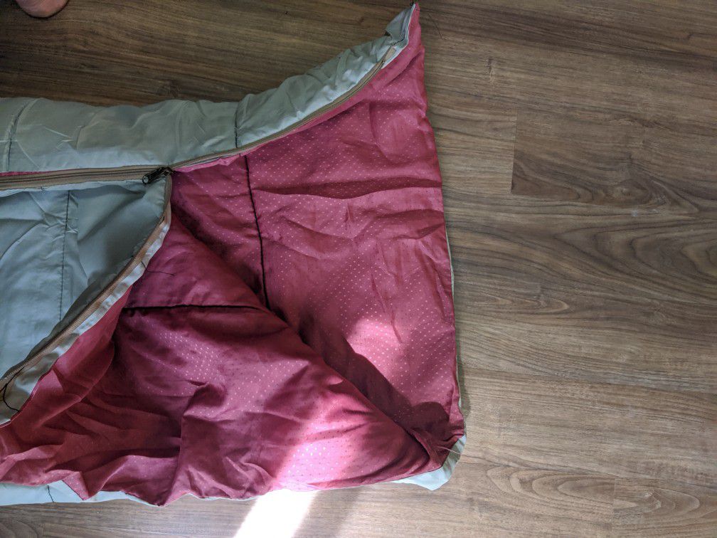 6 ft sleeping bag 3/4 zip
