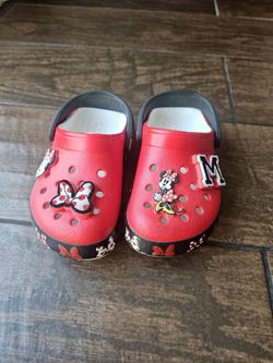 Light Up Minnie Mouse Crocs