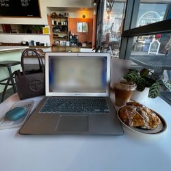 13in 2017 MacBook Air