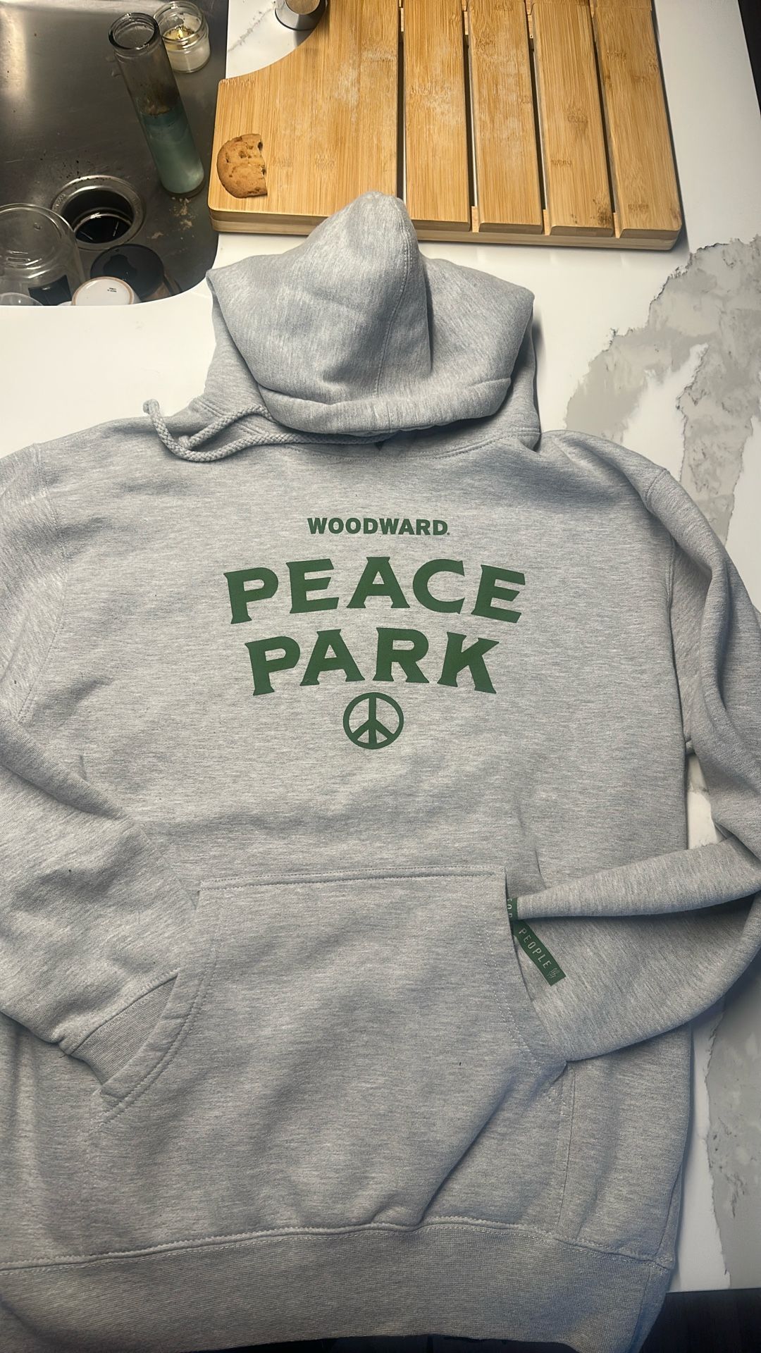 Woodward Peace Park - M - Hoodie