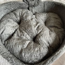 Heart Bed For Small Dog