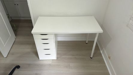 Office wood desk
