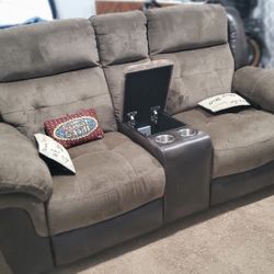 Reclining  Couch