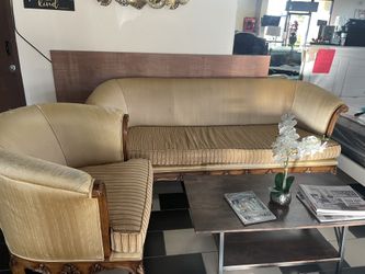 Tres Sofas Gratis