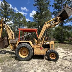 Backhoe tractor 