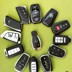 Car key Porsche key Toyota key fob Nissan key fob Bmw key fob Mercedes benz key fob Range rover key fob Chevrolet key fob Dodge key fob Honda key fob