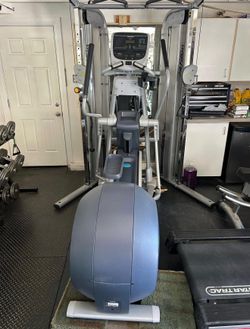 Precor EFX 815 Full-body Elliptical Crosstrainer  $950