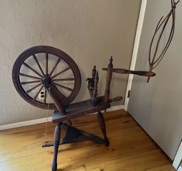 Antique, Spinning Wheel