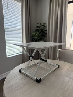 Height Adjustable stand Up Desk