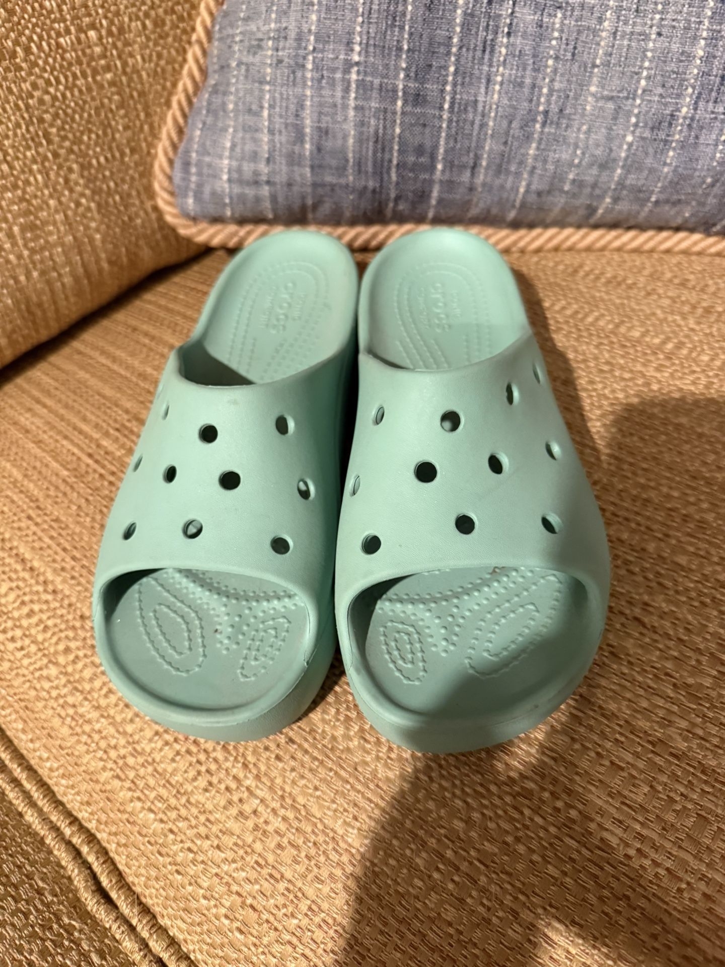 Crocs