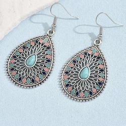 Vintage Elegant Palace Style Drop Earrings