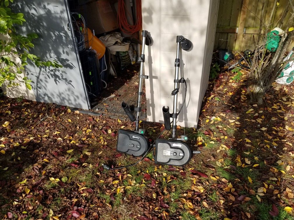 Scotty model 1106 electric downriggers. for Sale in Bellevue, WA OfferUp