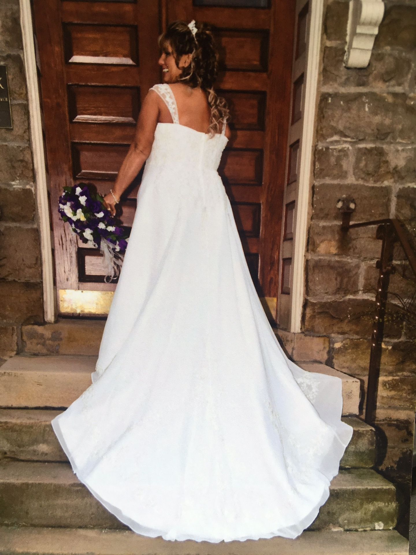 David’s Bridal Wedding Dress Ivory