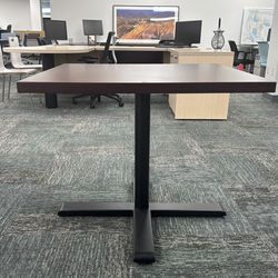 Square Office Table