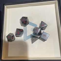 Dice Set with a Rolling Pad 
