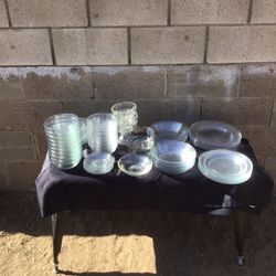 Glass Dishes 🔷Forty-Two Piece Set 🔷
