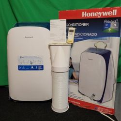 Honeywell portable air conditioner 12000BTU . Model HL12CESWB