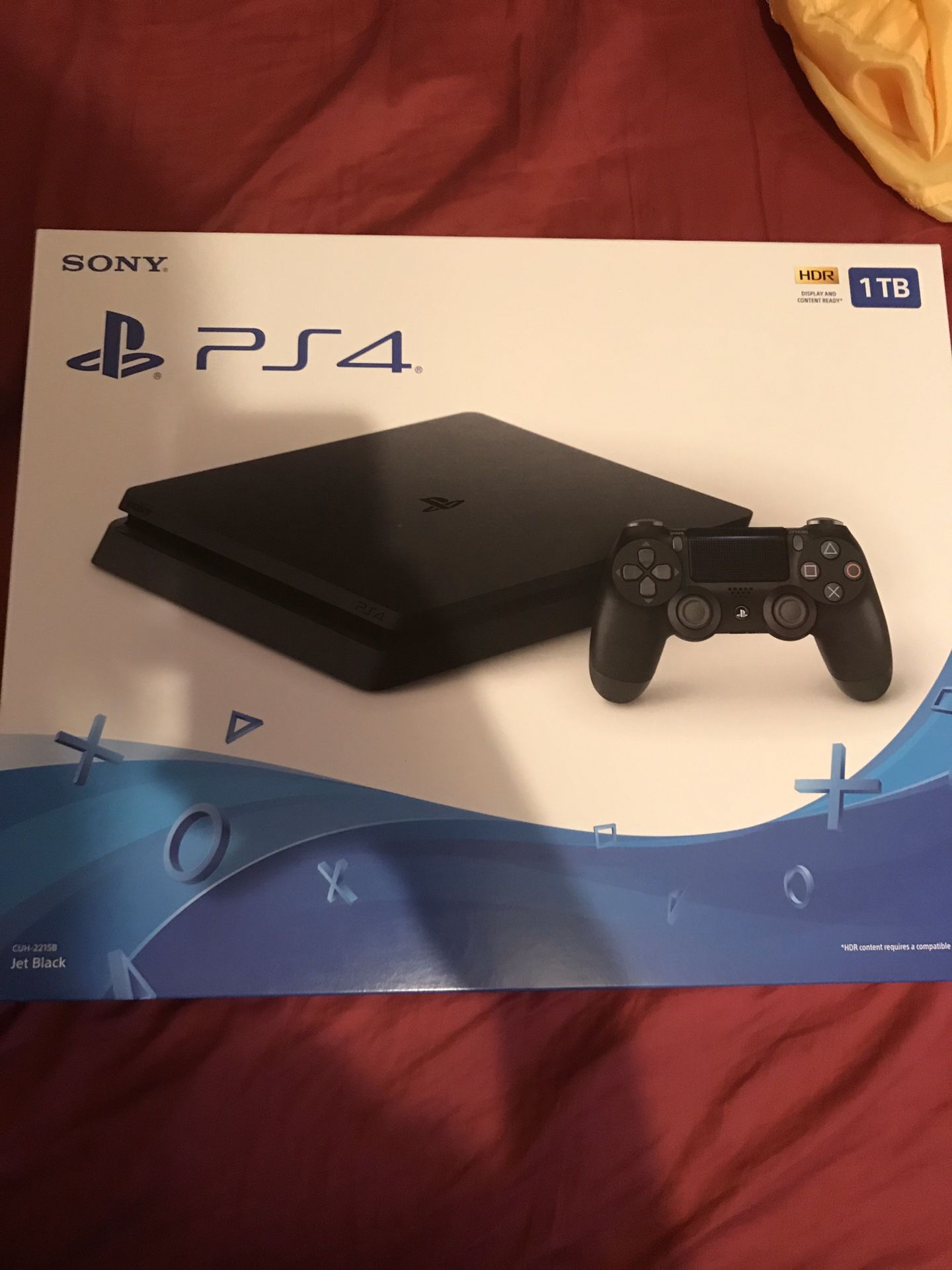 PS4 Slim 1 TB ( shipping only )