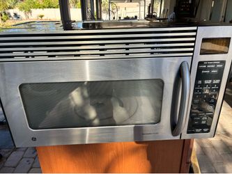 GE Microwave 1.8 Cubit Ft