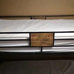 Twin Bunk Bed 
