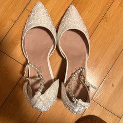 Beautiful Wedding Shoes With Pearl Straps 