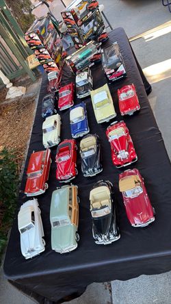 Model cars scale 1.18 & 1.24