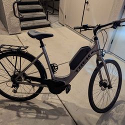 Trek Verve +2 Lowstep 2020 Gray