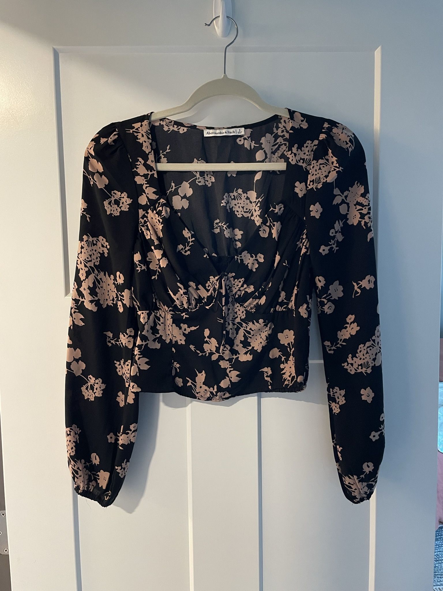 Abercrombie and Fitch Long Sleeve Top