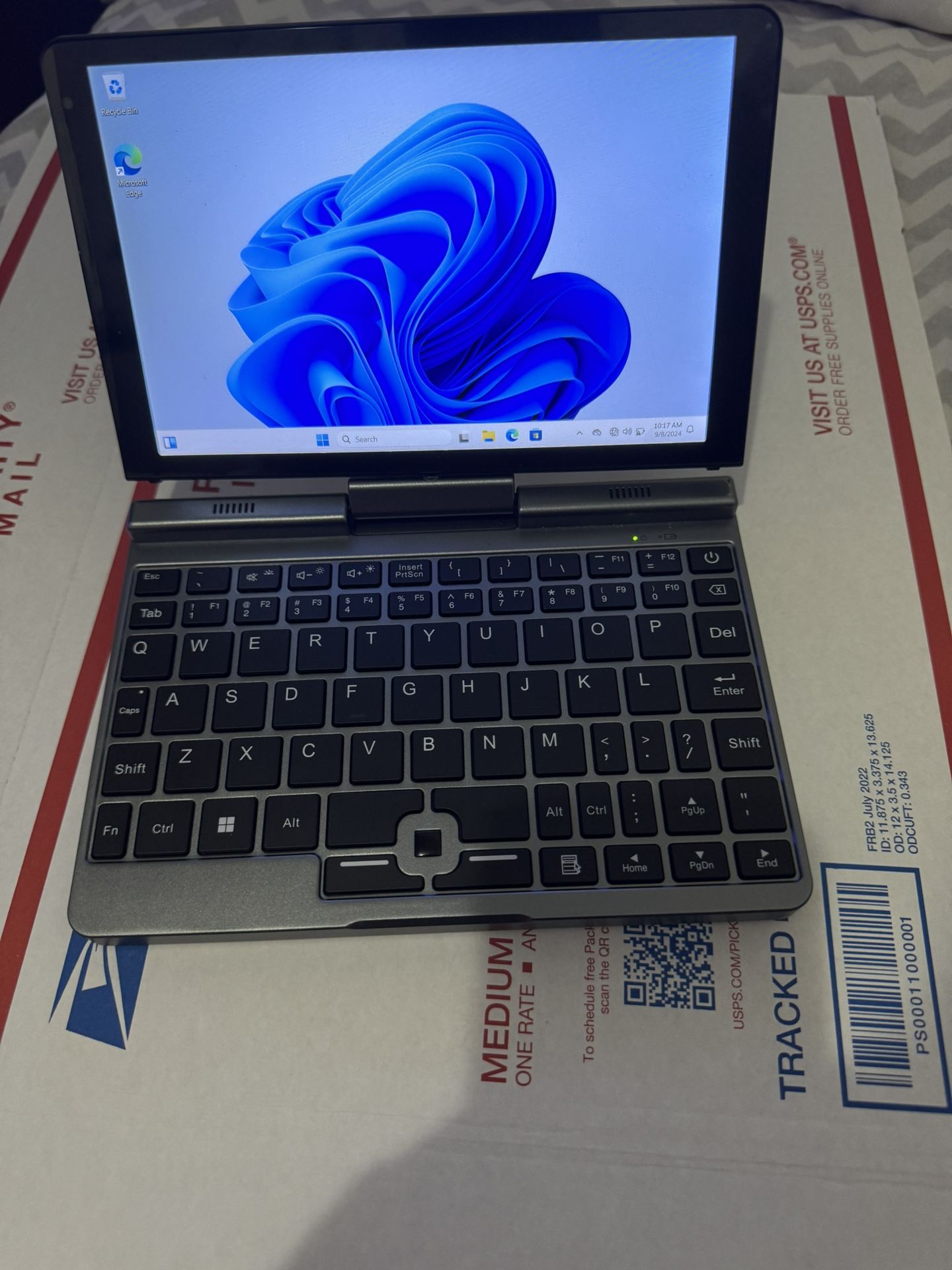 Mini Laptop 8 inch HD Touchscreen Portable 2 in 1 Computer, Windows 11 Pro Small Gaming Laptop,Intel N100 12 GB LPDDR5 1 TB M.2 SSD,WiFi 6,BT5.2 2 MP